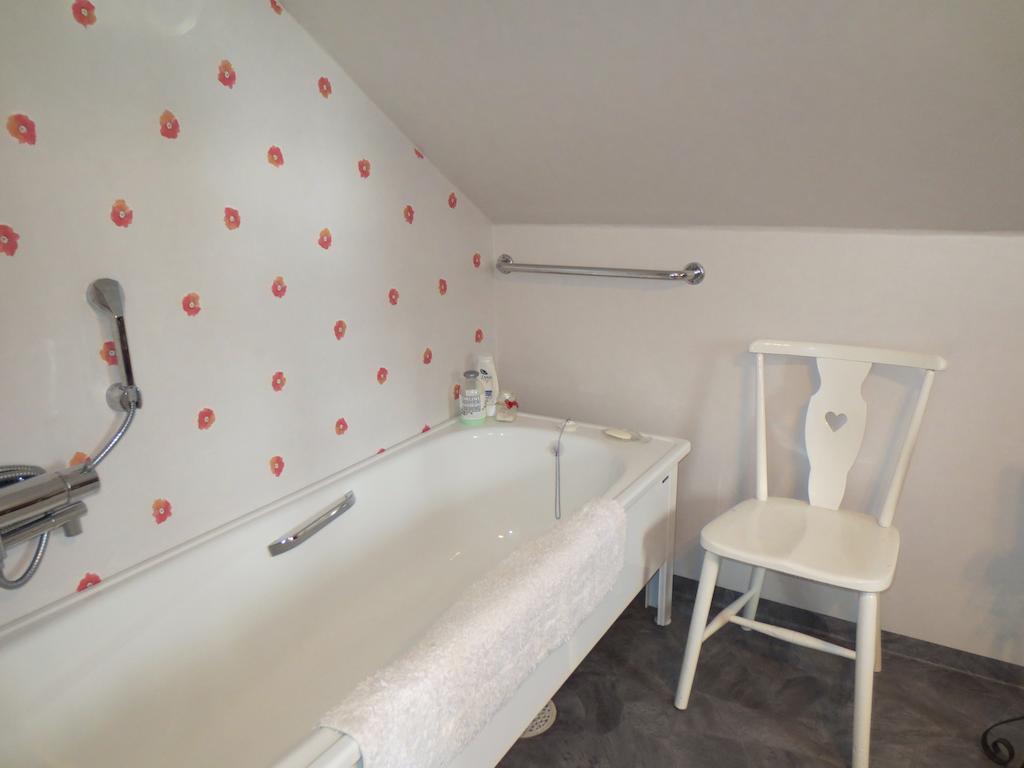 Sparrens Bed And Breakfast Fiskesa Oda fotoğraf