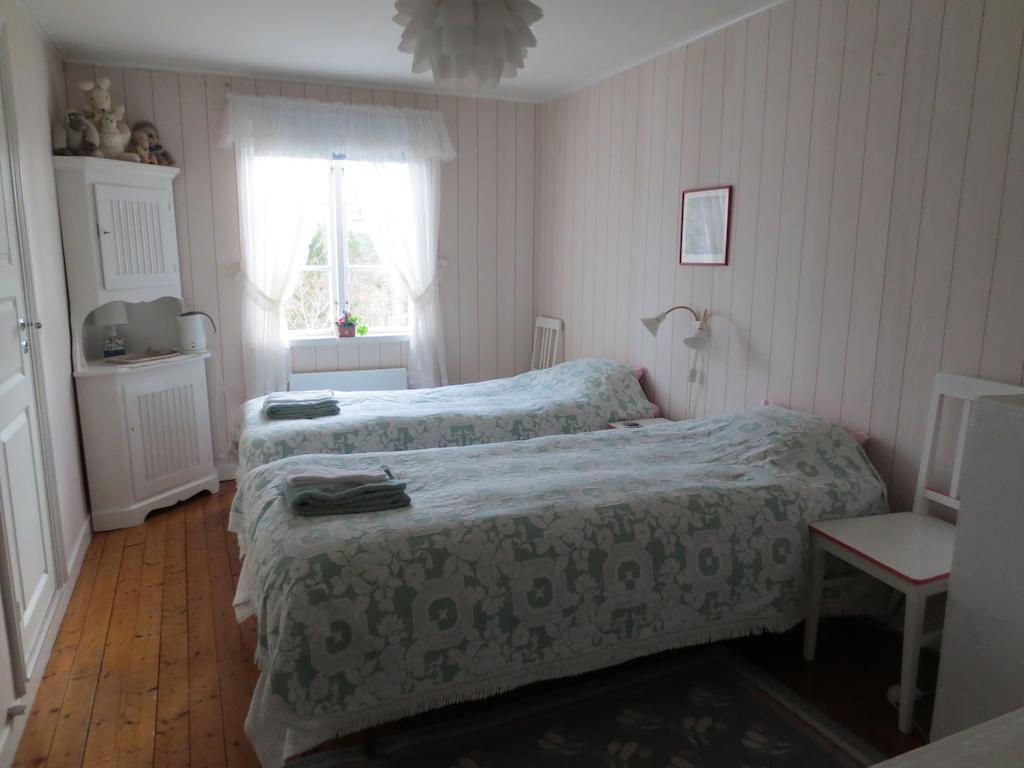 Sparrens Bed And Breakfast Fiskesa Oda fotoğraf